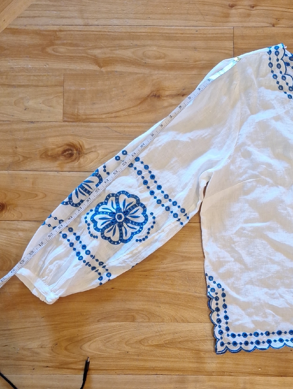 J. Crew Bungalow Embroidered Tunic Top Linen White & Blue Size L - Picture 9 of 12